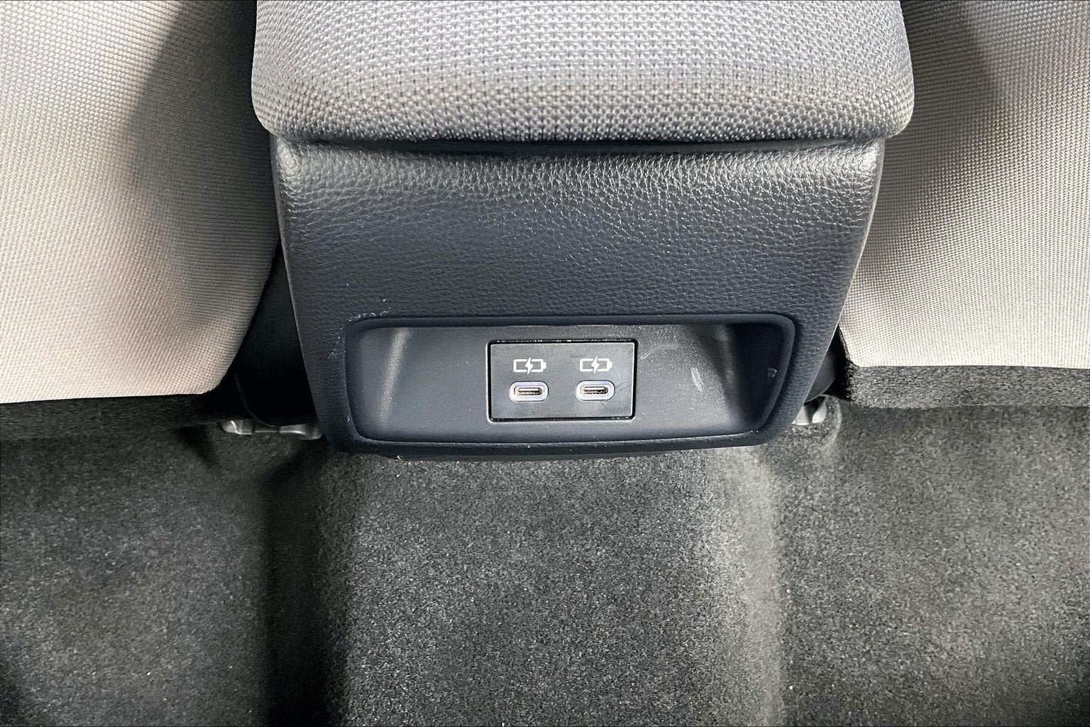 Used 2023 Toyota Corolla LE FWD image 31