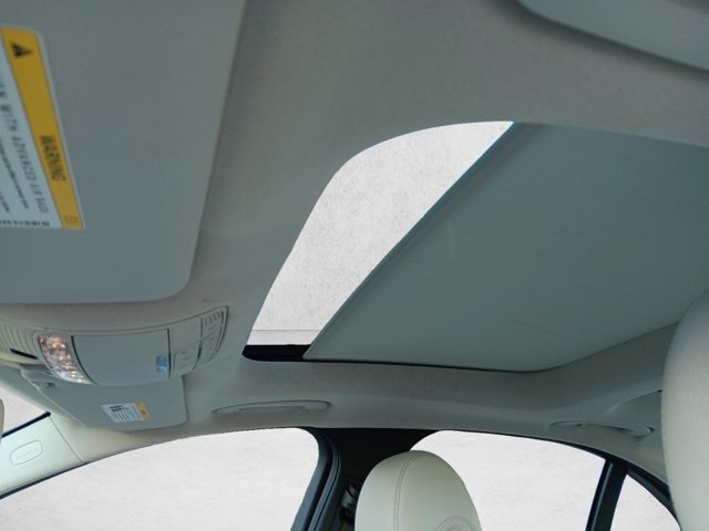 Used 2018 Mercedes-Benz C 300 Sedan image 15