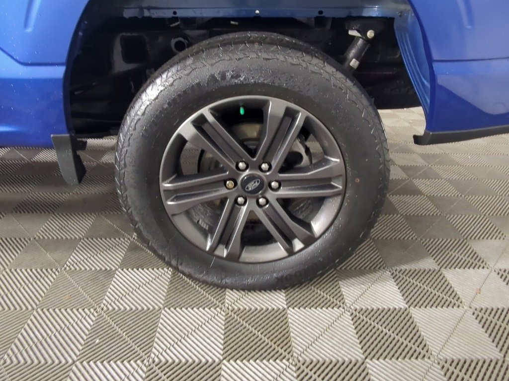 Used 2022 Ford F150 XLT w/ Equipment Group 302A High image 9