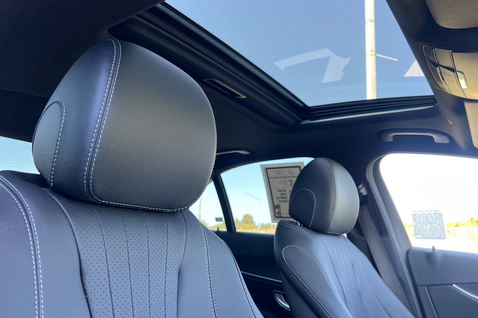 Used 2022 Mercedes-Benz E 350 Sedan image 20