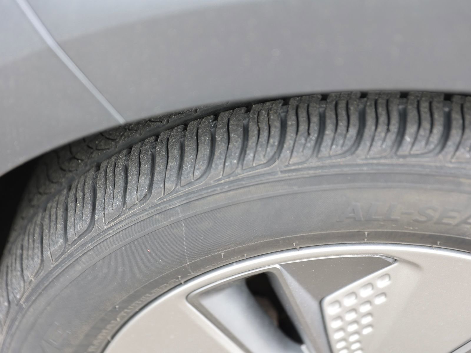 Certified 2021 Hyundai Kona Limited FWD image 13