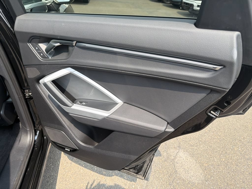 Used 2023 Audi Q3 2.0T Premium Plus AWD/4WD image 16