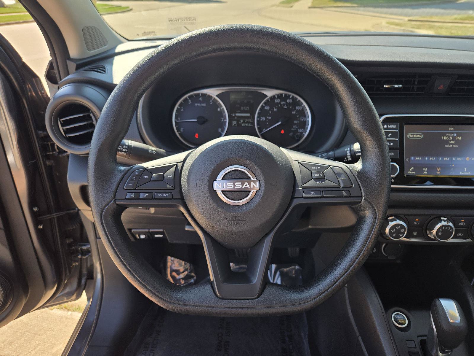 Used 2025 Nissan Kicks Play S FWD image 15