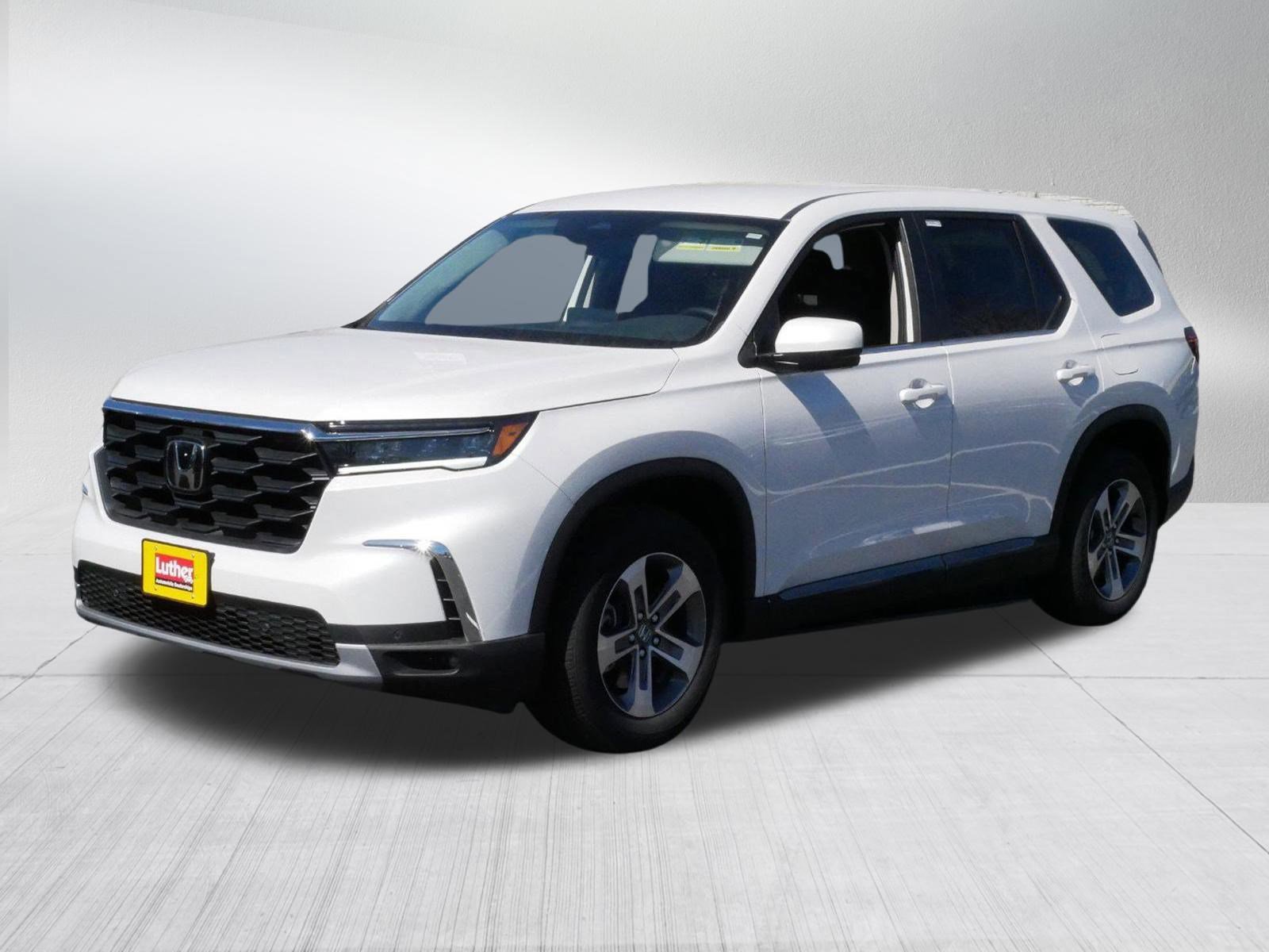 New 2025 Honda Pilot EX-L image 3