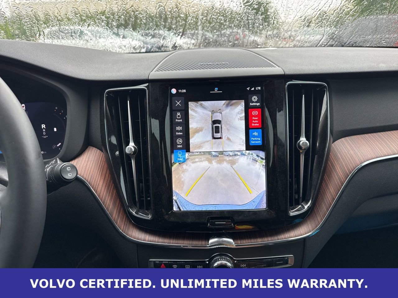 Certified 2024 Volvo XC60 B5 Plus w/ Climate Package AWD/4WD image 24