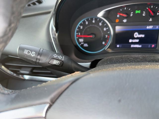 Used 2023 Chevrolet Traverse LT image 35