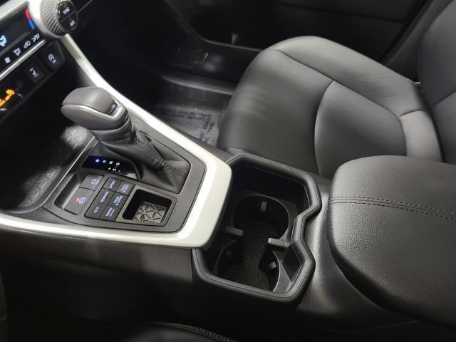 Certified 2023 Toyota RAV4 XLE Premium AWD/4WD image 34