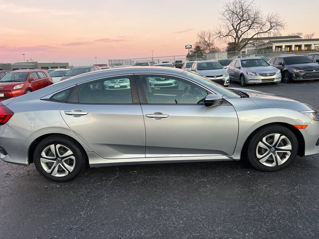 Used 2018 Honda Civic LX image 8