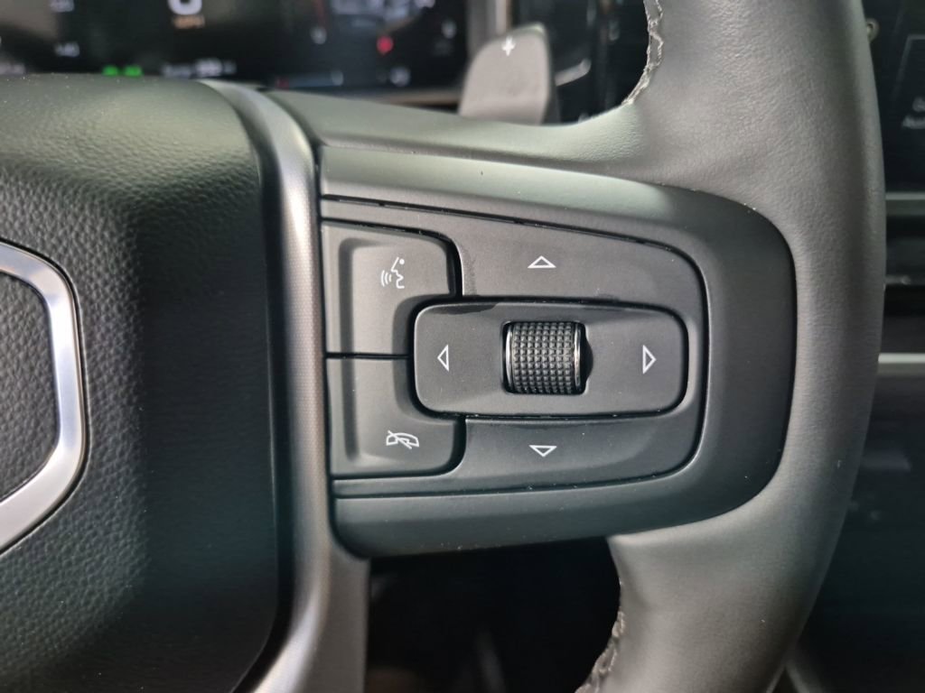 Certified 2026 GMC Sierra 1500 SLT w/ SLT Convenience Package image 18