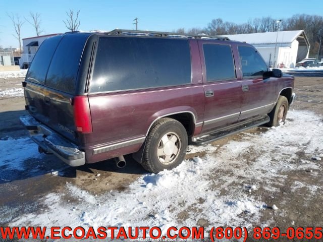 Used 1997 Chevrolet Suburban 4WD w/ Preferred Equipment Group 3 image 4