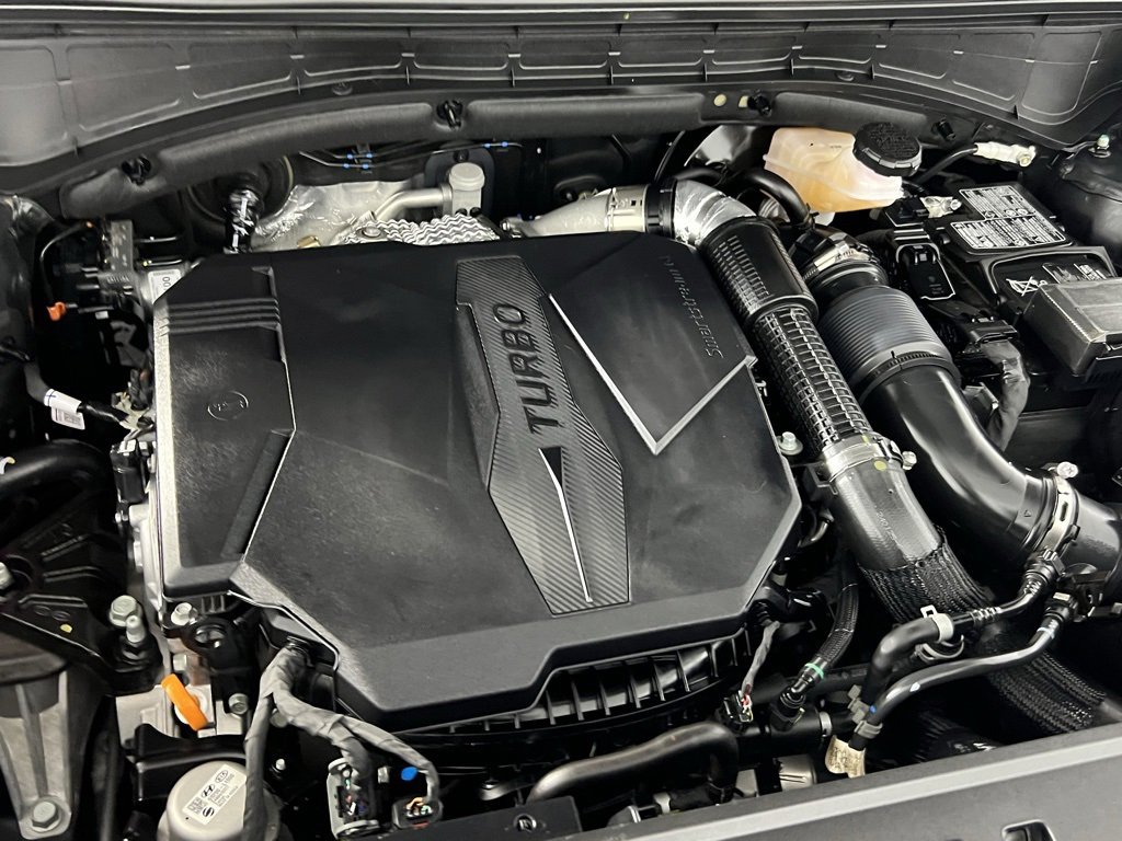 Used 2024 Hyundai Santa Fe Limited image 39