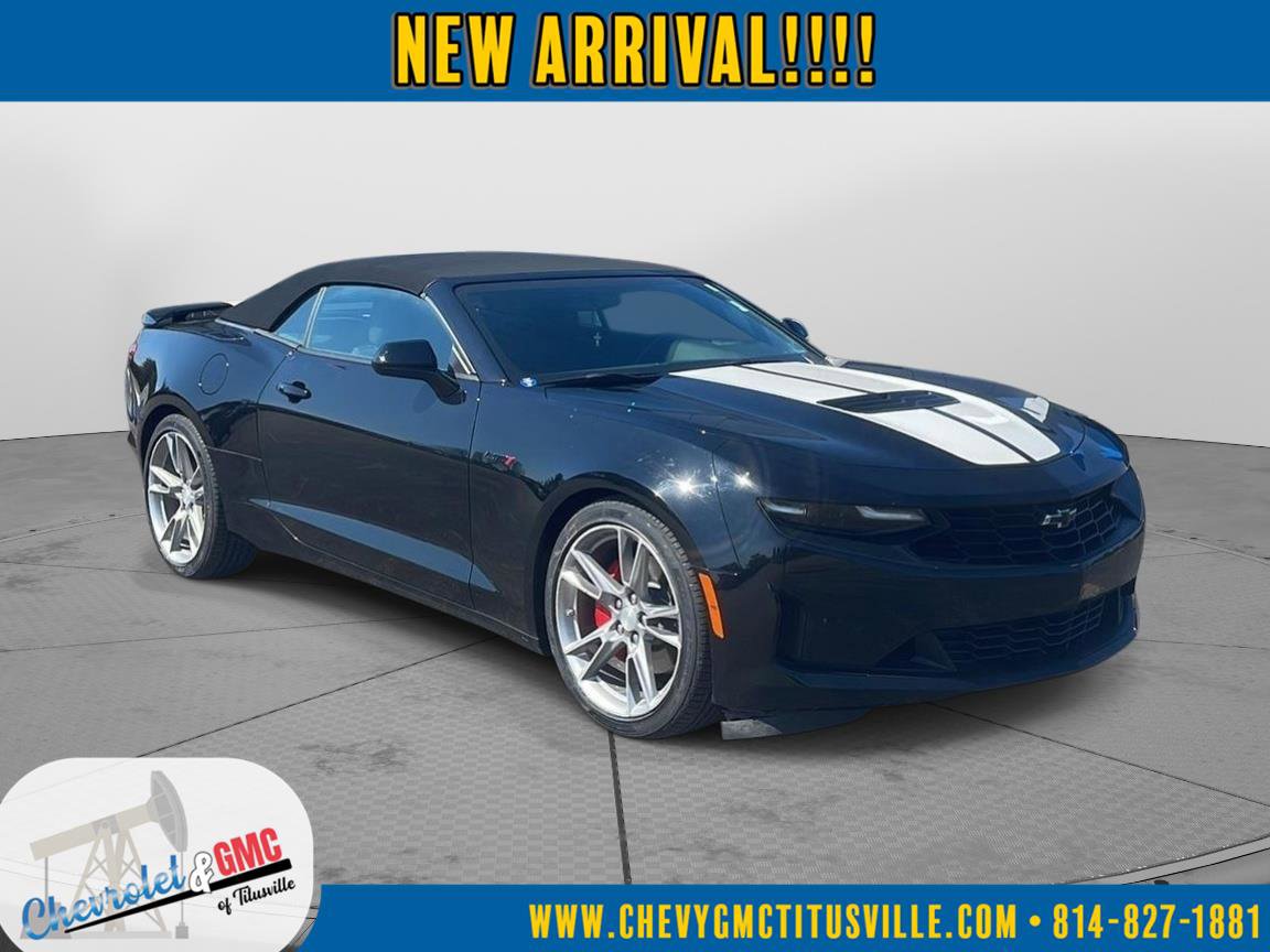 Used 2023 Chevrolet Camaro LT image 1