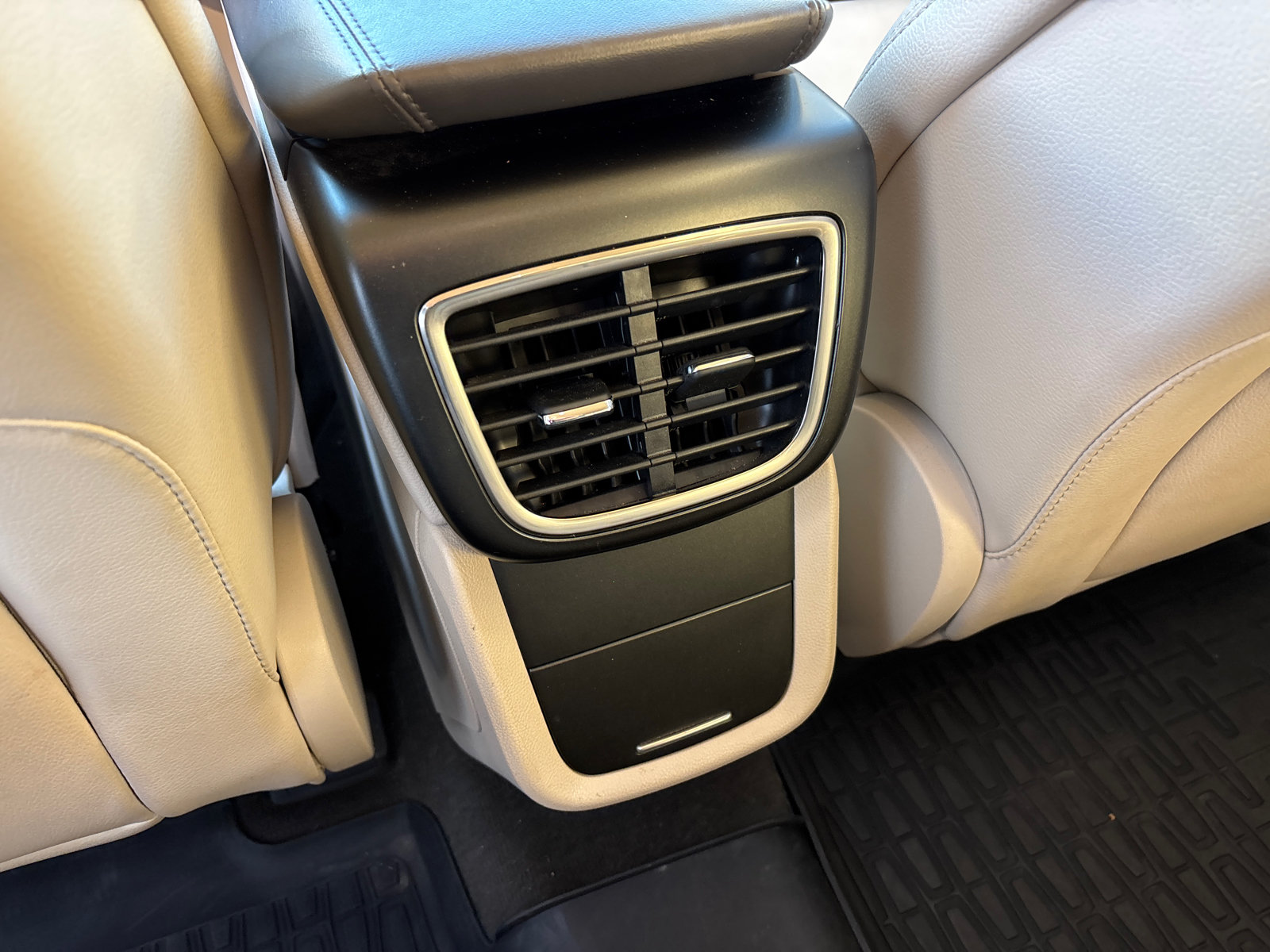 Certified 2019 Lincoln Nautilus Premier AWD/4WD image 29