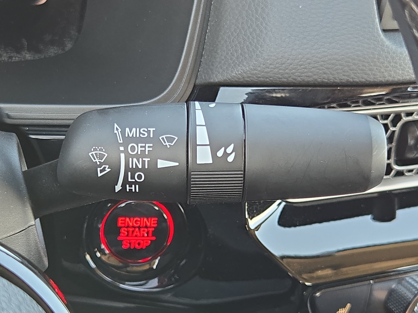 Used 2023 Honda Civic EX image 31