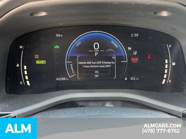 Used 2025 Toyota Camry LE FWD image 31