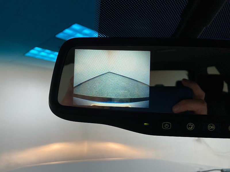 Used 2014 GMC Yukon XL SLT image 21