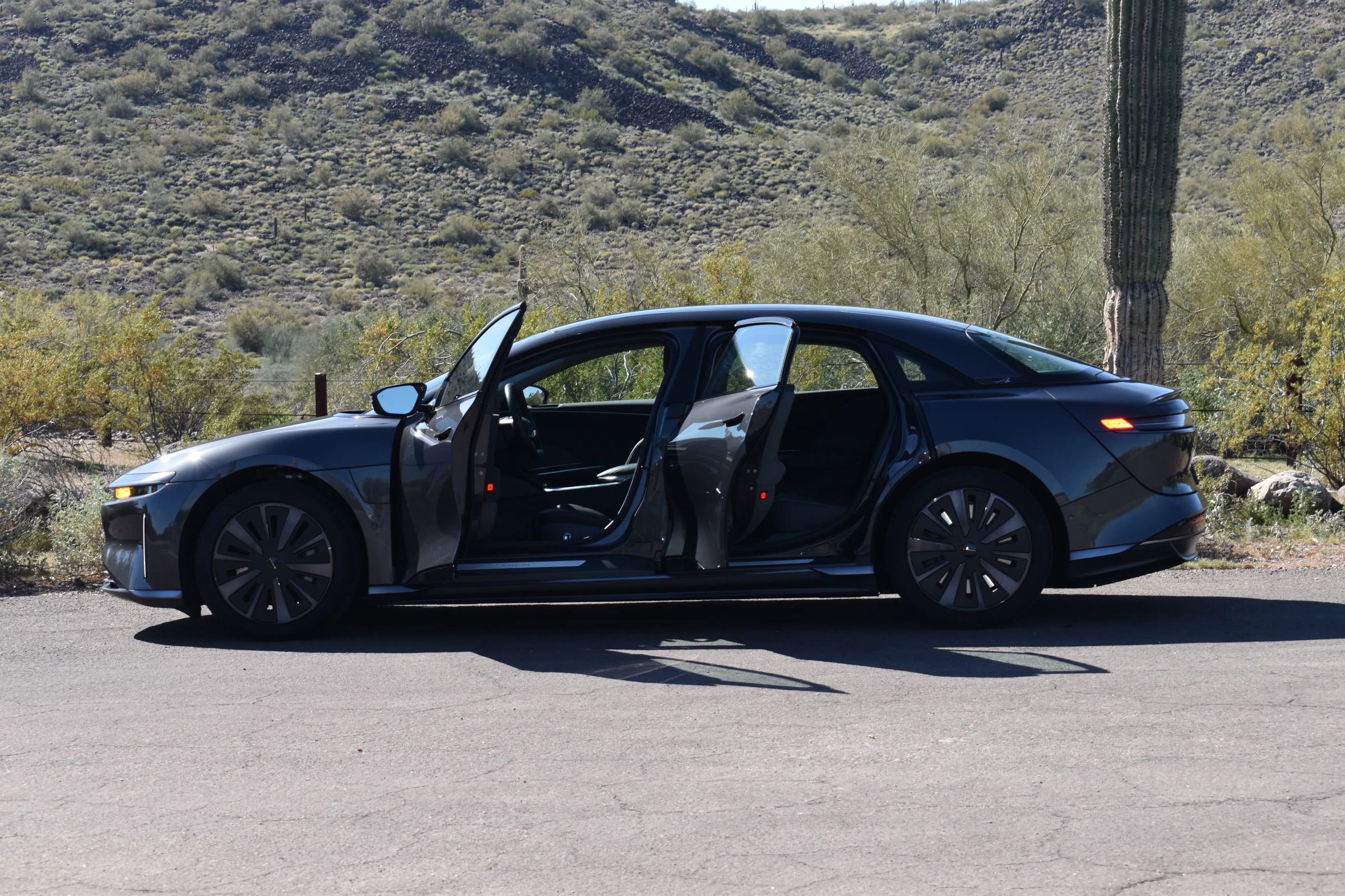 Used 2025 Lucid Air Pure image 7