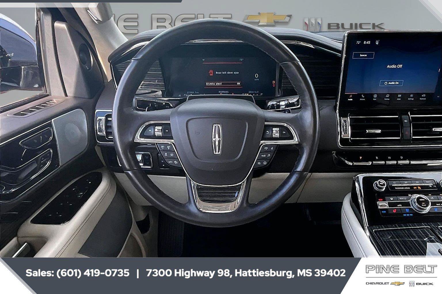 Used 2024 Lincoln Navigator Black Label AWD/4WD image 5