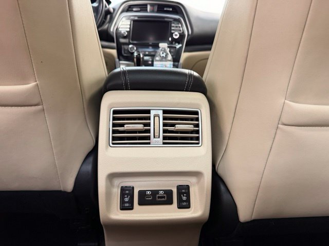 Used 2023 Nissan Maxima Platinum FWD image 28