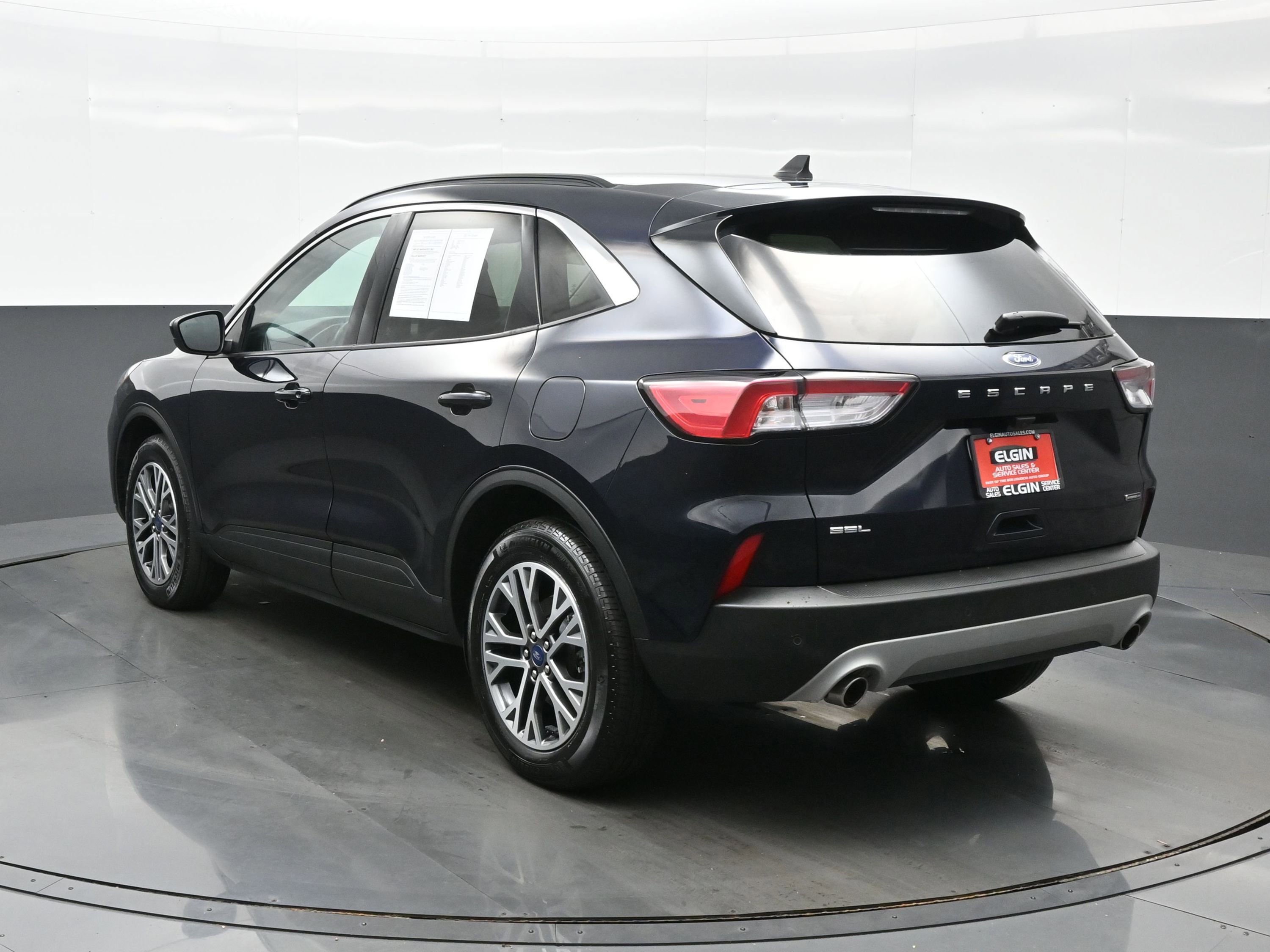 Used 2021 Ford Escape SEL image 4