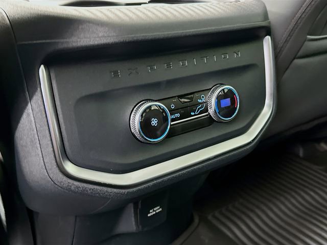 New 2025 Ford Expedition Max Active image 31