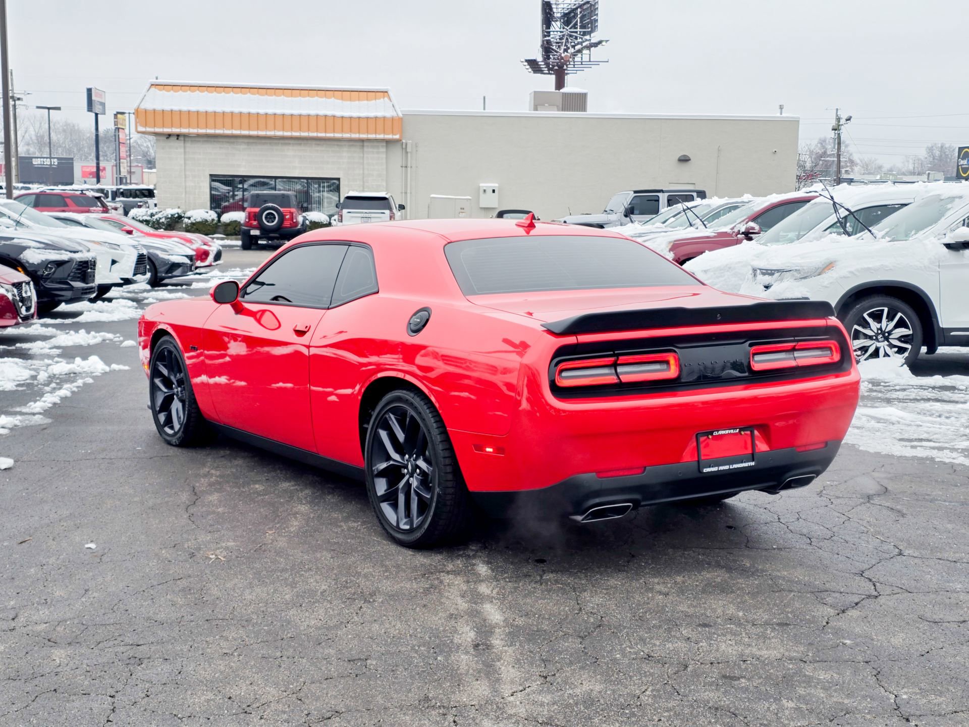 Used 2023 Dodge Challenger R/T w/ Plus Package image 29