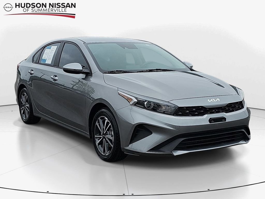 Used 2022 Kia Forte LXS w/ LXS Technology Package