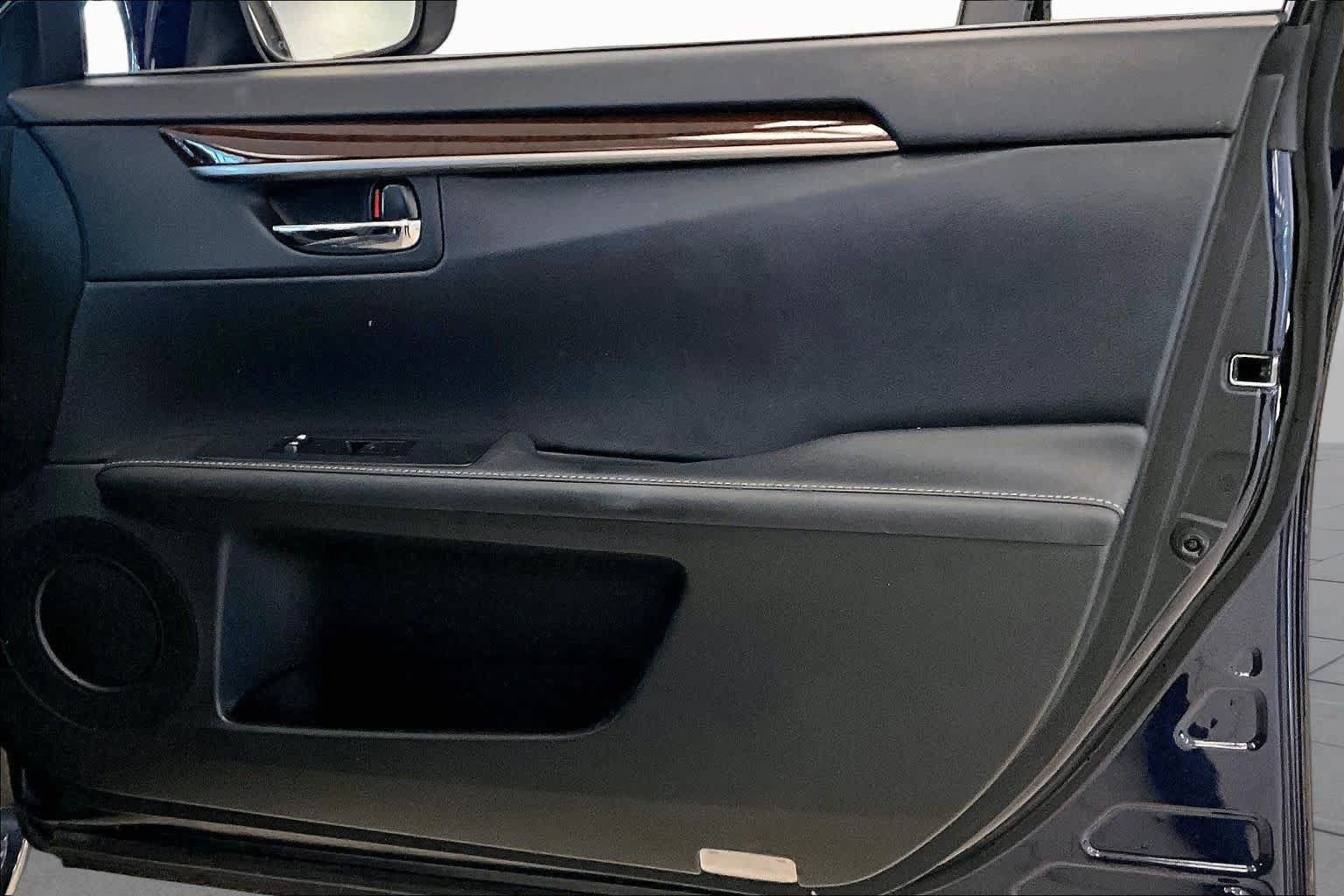 Used 2015 Lexus ES 350 w/ Luxury Package FWD image 20
