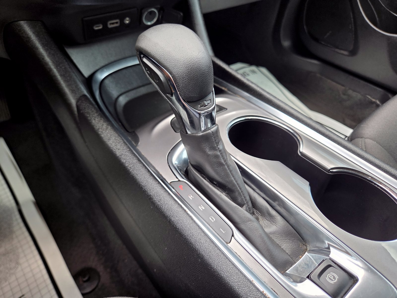 Used 2024 Chevrolet Malibu LT FWD image 33