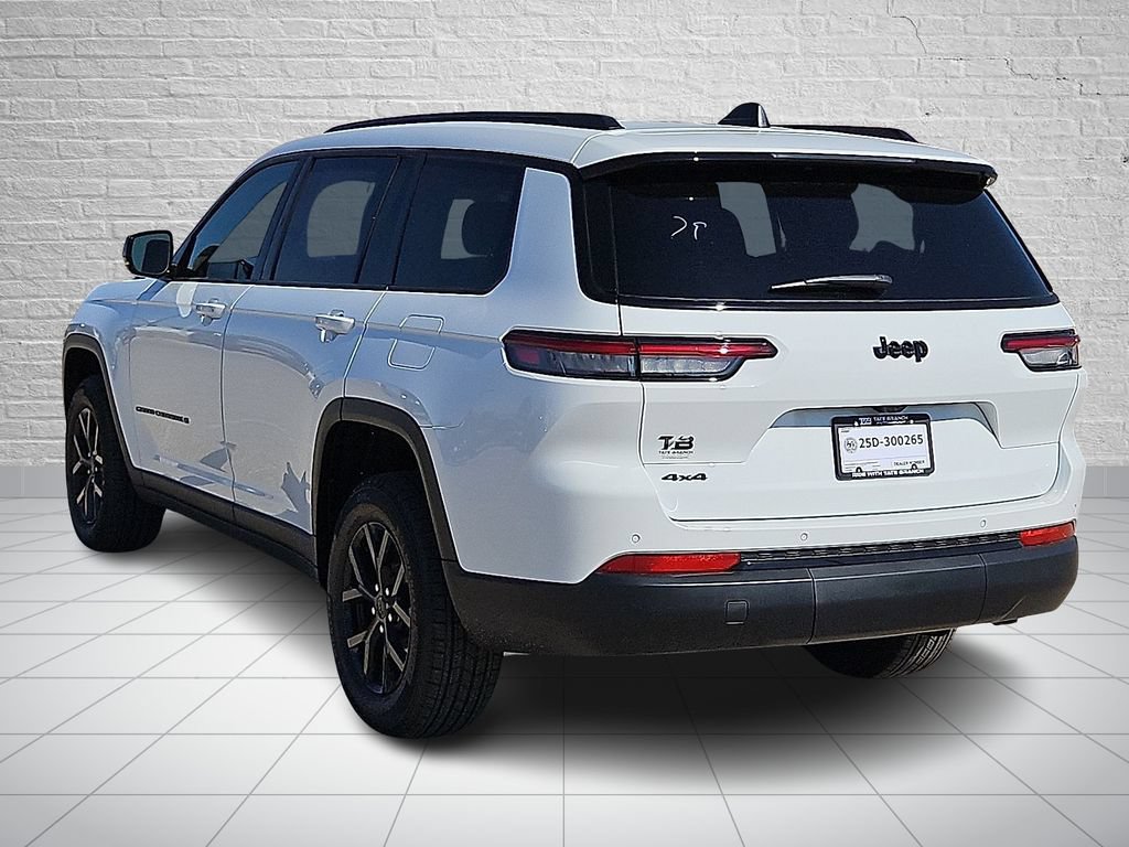 New 2025 Jeep Grand Cherokee L Laredo AWD/4WD image 3