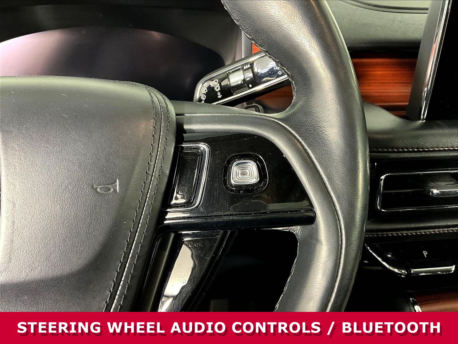 Used 2021 Lincoln Aviator Reserve w/ Equipment Group 208A AWD/4WD image 12