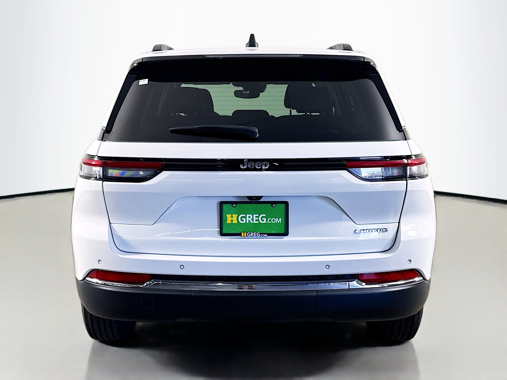 Used 2022 Jeep Grand Cherokee Laredo w/ Luxury Tech Group I image 8