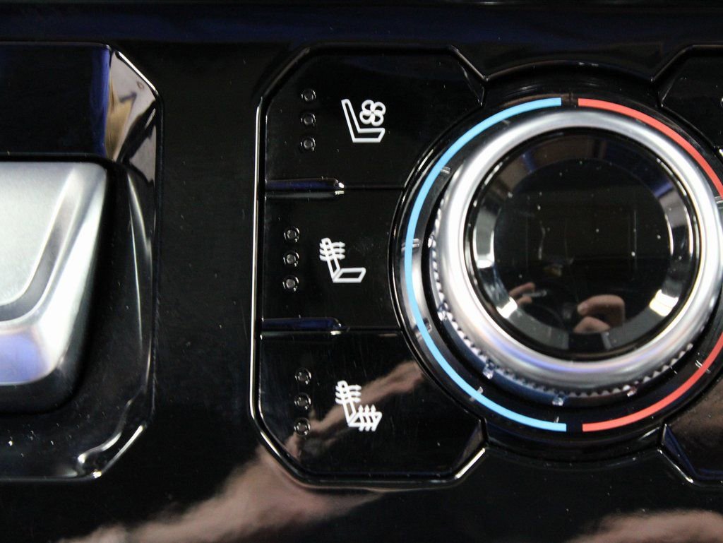 Used 2024 GMC Sierra 2500 Denali w/ Technology Package image 70