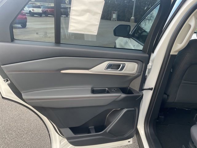 New 2026 Ford Explorer Active image 57