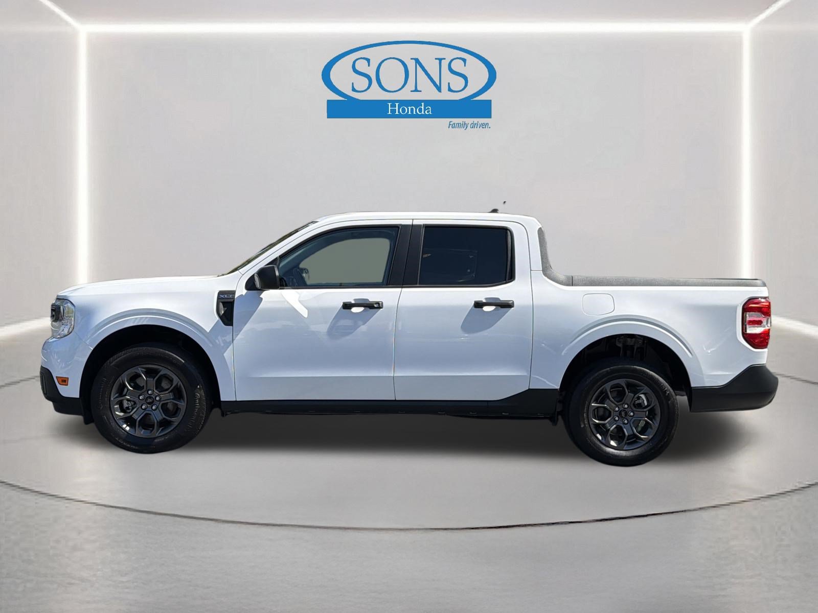 Used 2024 Ford Maverick XLT FWD image 18
