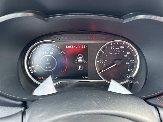 New 2025 Nissan Versa SR w/ Trunk Package image 31