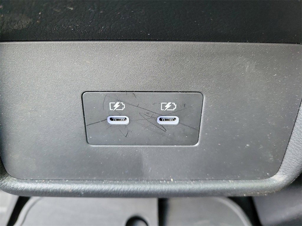 Used 2024 Nissan Rogue SV w/ SV Premium Package image 14