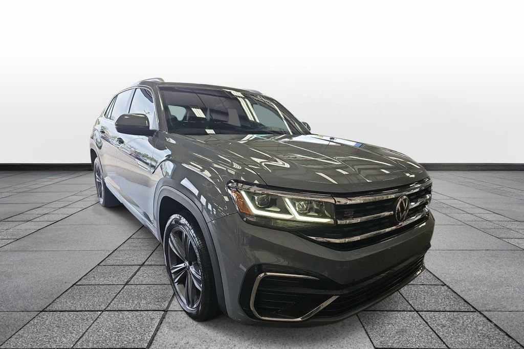 Used 2022 Volkswagen Atlas Cross Sport SEL R-Line AWD/4WD image 3