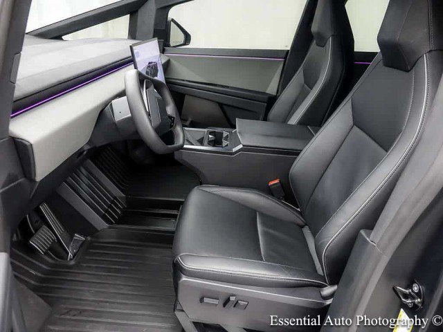 Used 2024 Tesla Cybertruck Cyberbeast AWD/4WD image 12