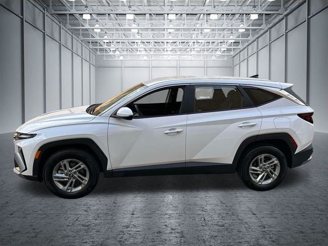 Used 2025 Hyundai Tucson SE AWD/4WD image 9