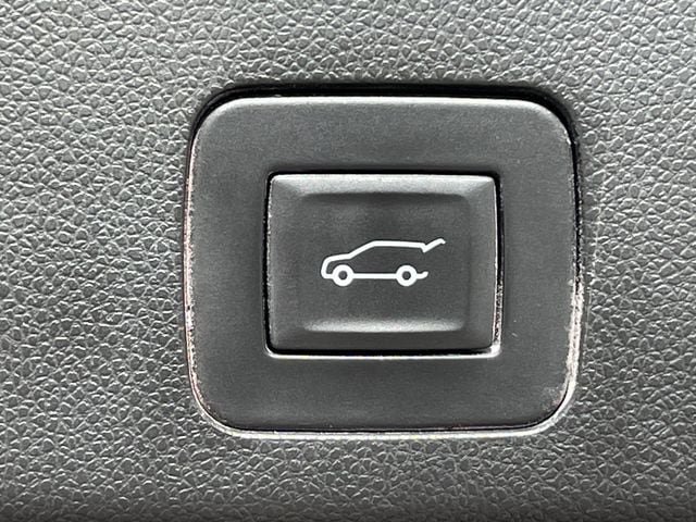 Used 2024 Buick Encore GX Avenir w/ Avenir Convenience Package FWD image 31