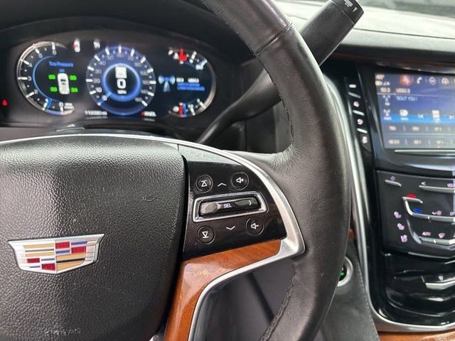 Used 2017 Cadillac Escalade Luxury image 19