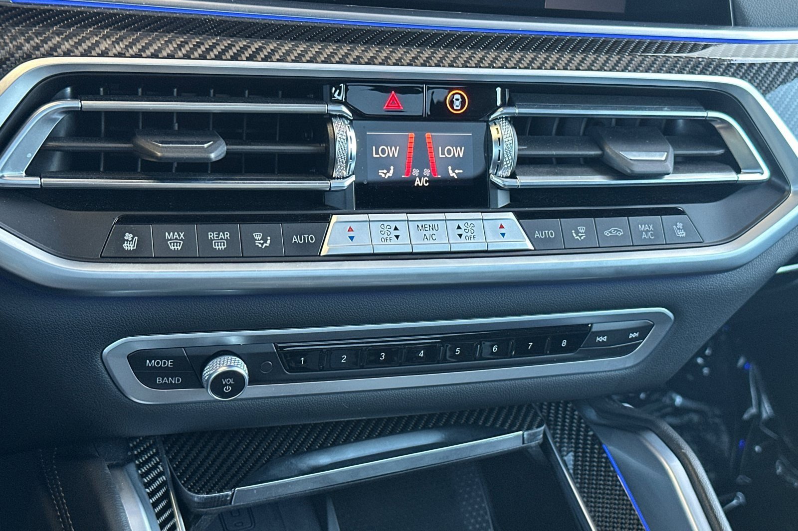 Used 2023 BMW X6 M50i w/ Executive Package image 20