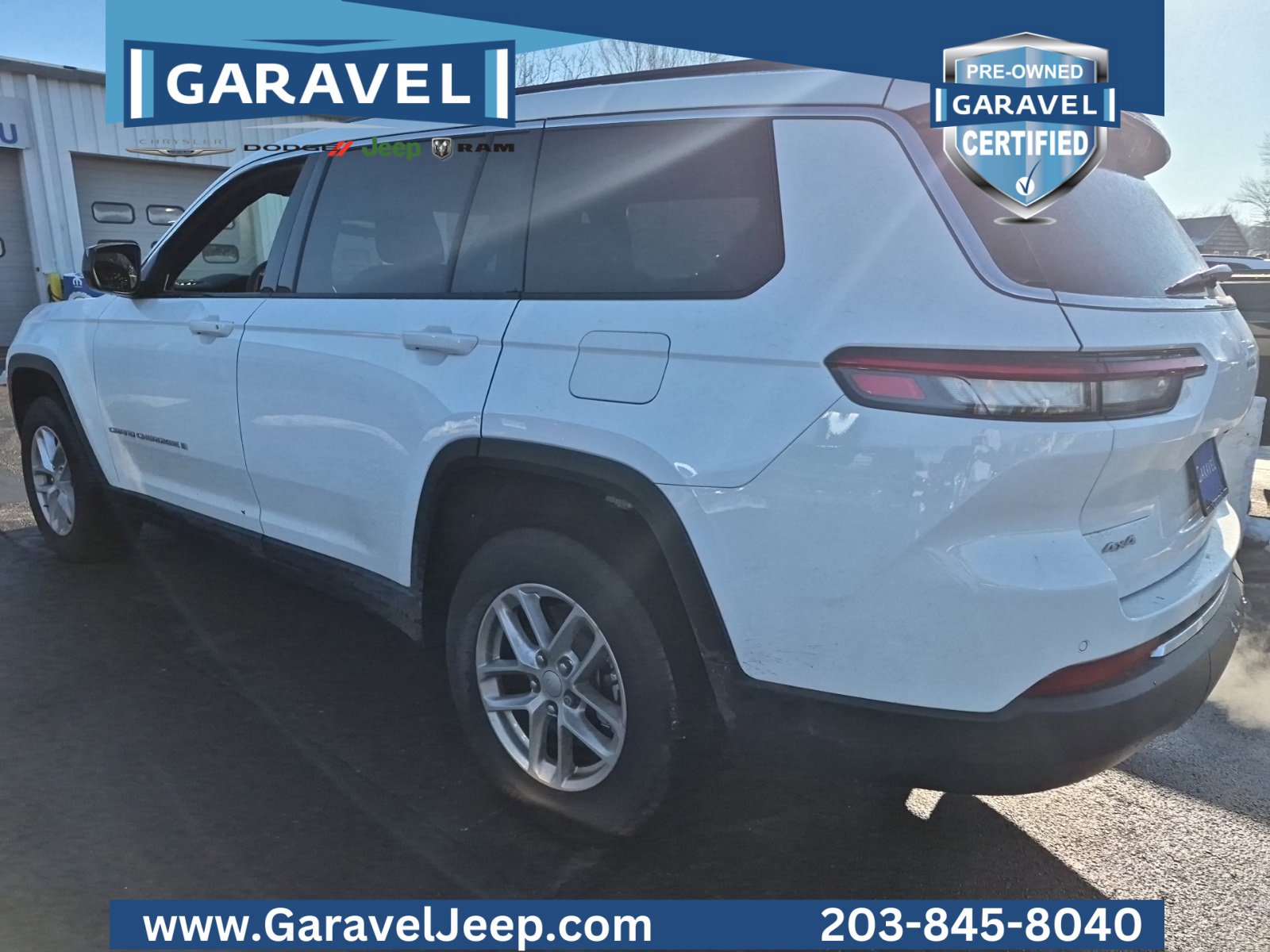 Used 2024 Jeep Grand Cherokee L Laredo image 13