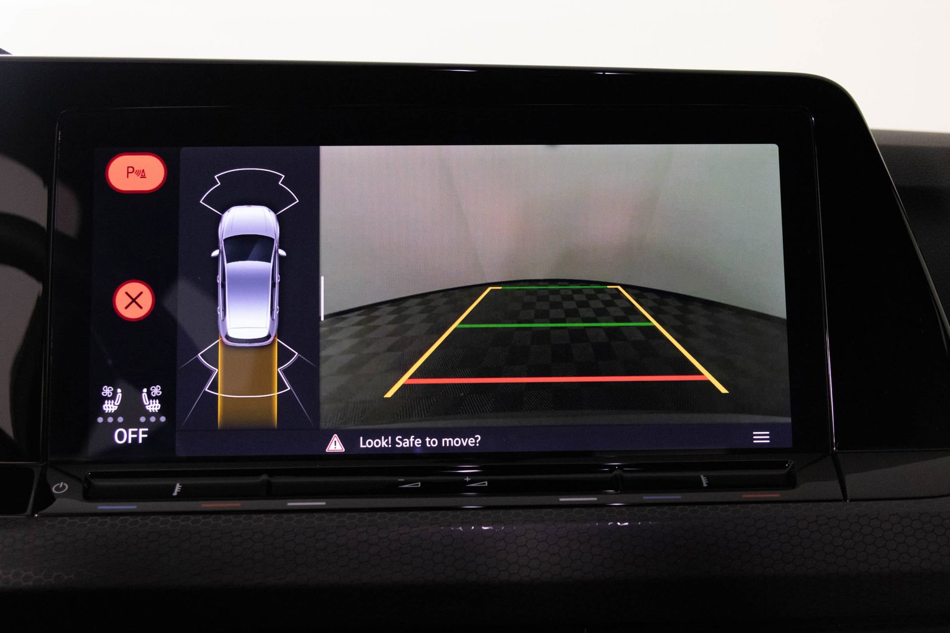 Used 2024 Volkswagen GTI SE image 6