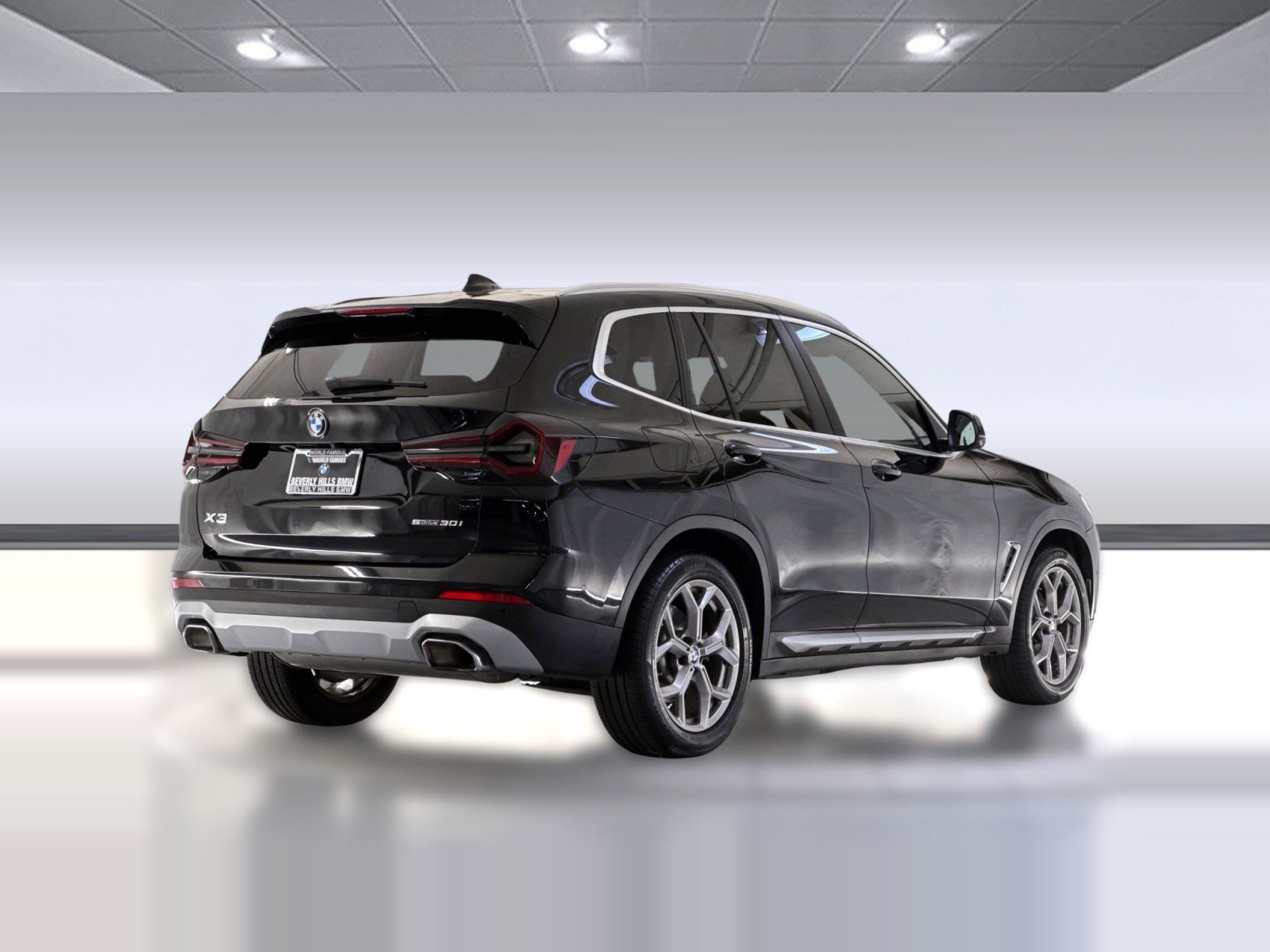 Used 2024 BMW X3 sDrive30i w/ Convenience Package w/ZPA RWD image 9