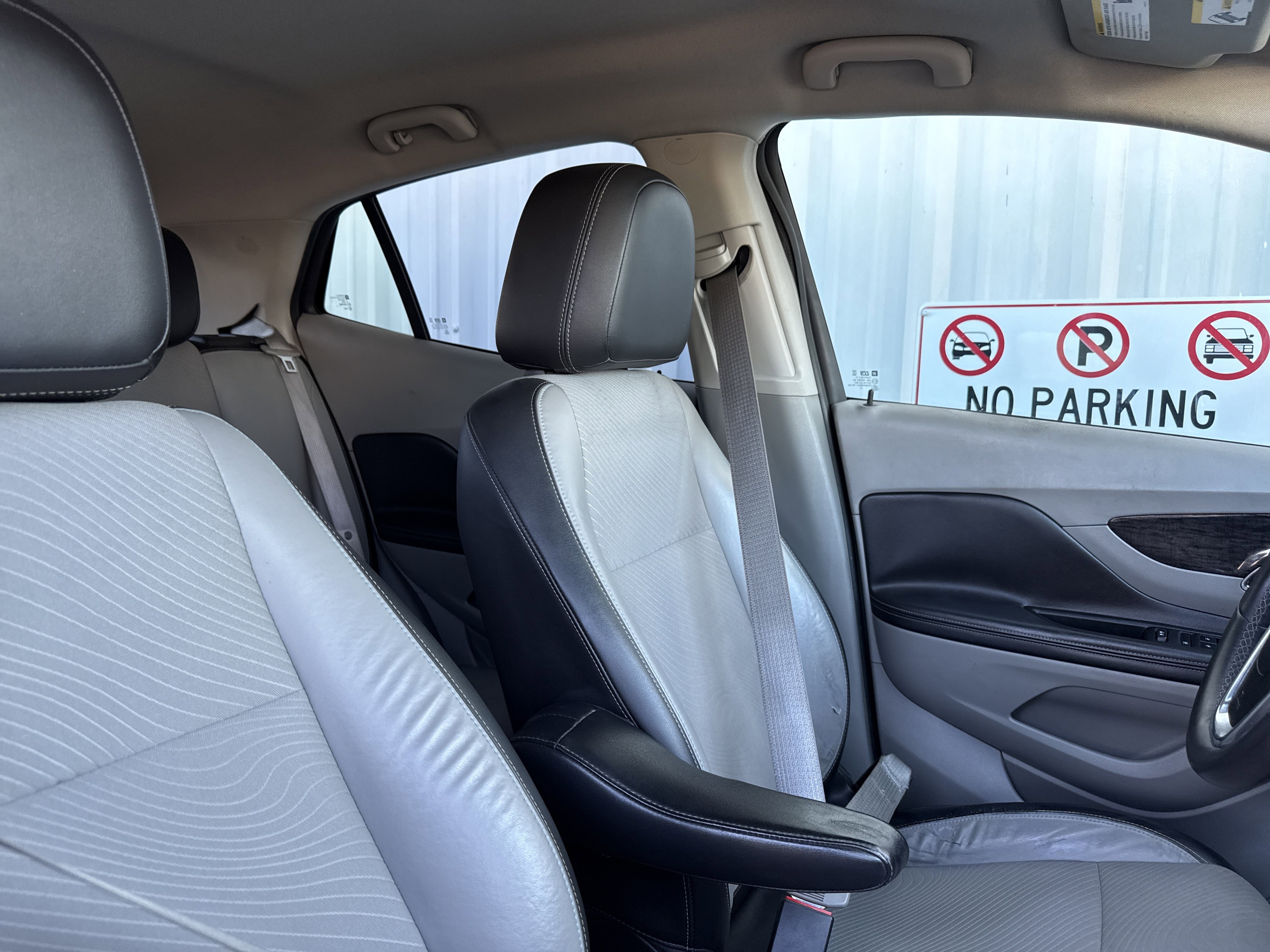 Used 2014 Buick Encore Convenience image 37