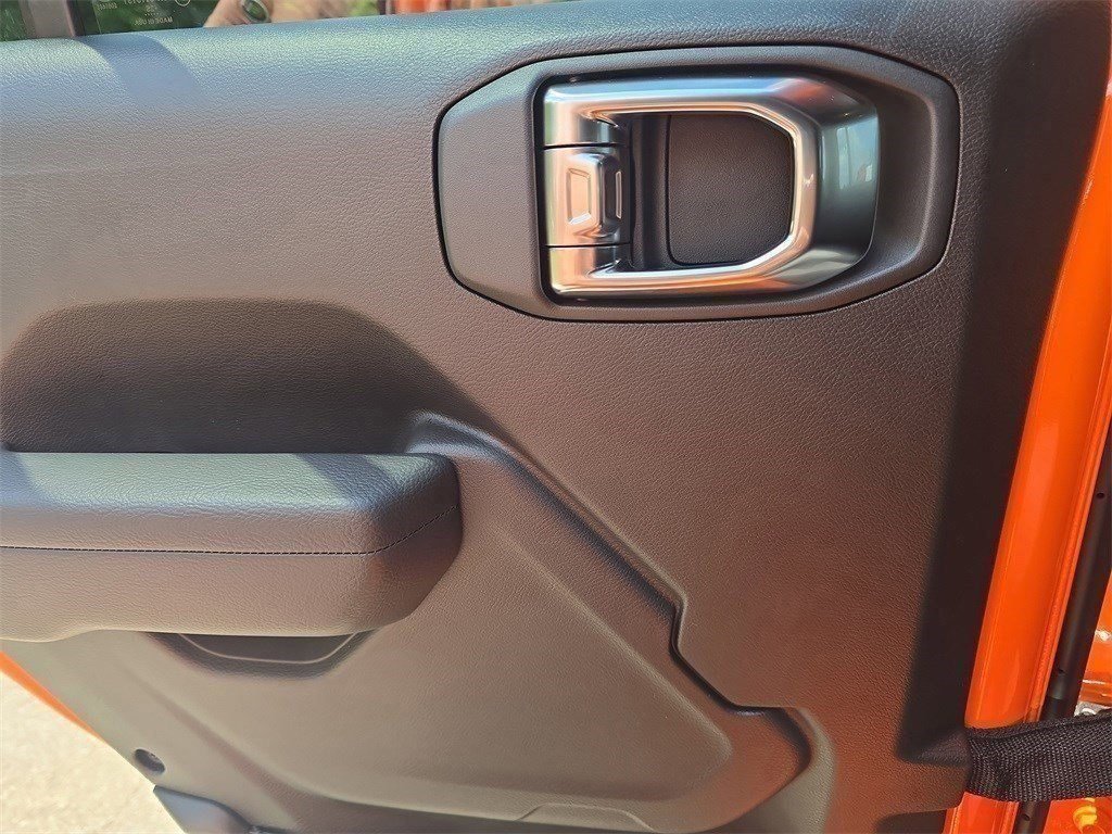 New 2025 Jeep Wrangler Willys image 25