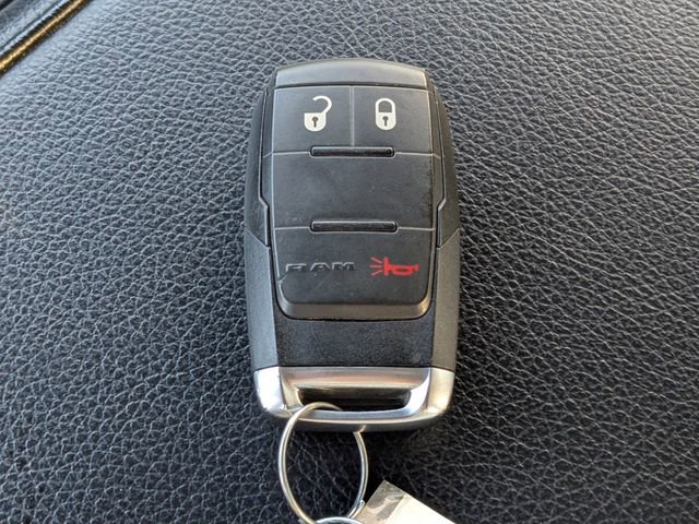 Used 2024 RAM 3500 Big Horn image 31