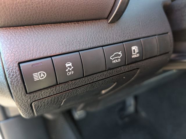 Used 2023 Toyota Camry SE w/ Convenience Package image 16